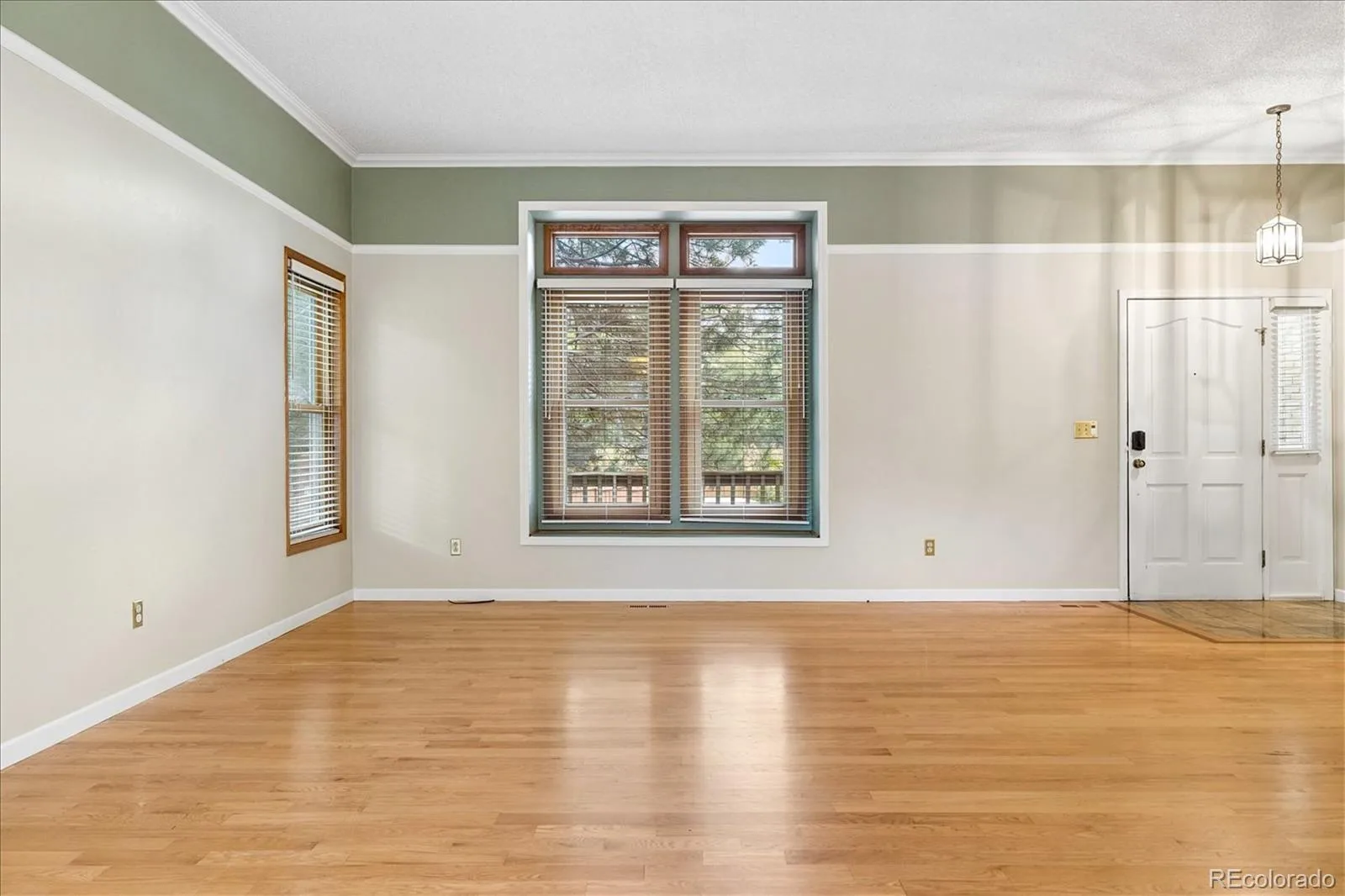 16575 E Prentice Avenue Centennial CO 80015 | MLS #REC6338911 08292026013603 1600 4