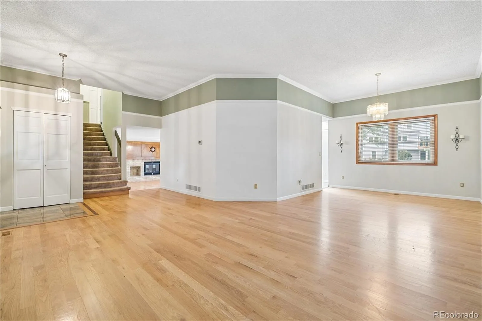 16575 E Prentice Avenue Centennial CO 80015 | MLS #REC6338911 08292026013603 1600 6