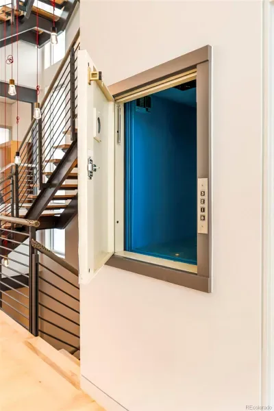 03272026043600 800 39