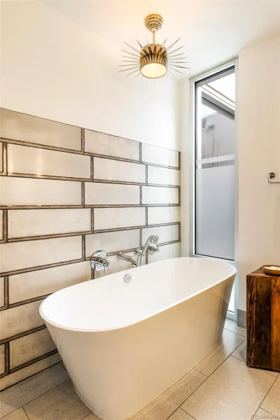 1467 Delgany Street #1 Denver CO 80202 | MLS #REC6339049 08212026205838 800 24