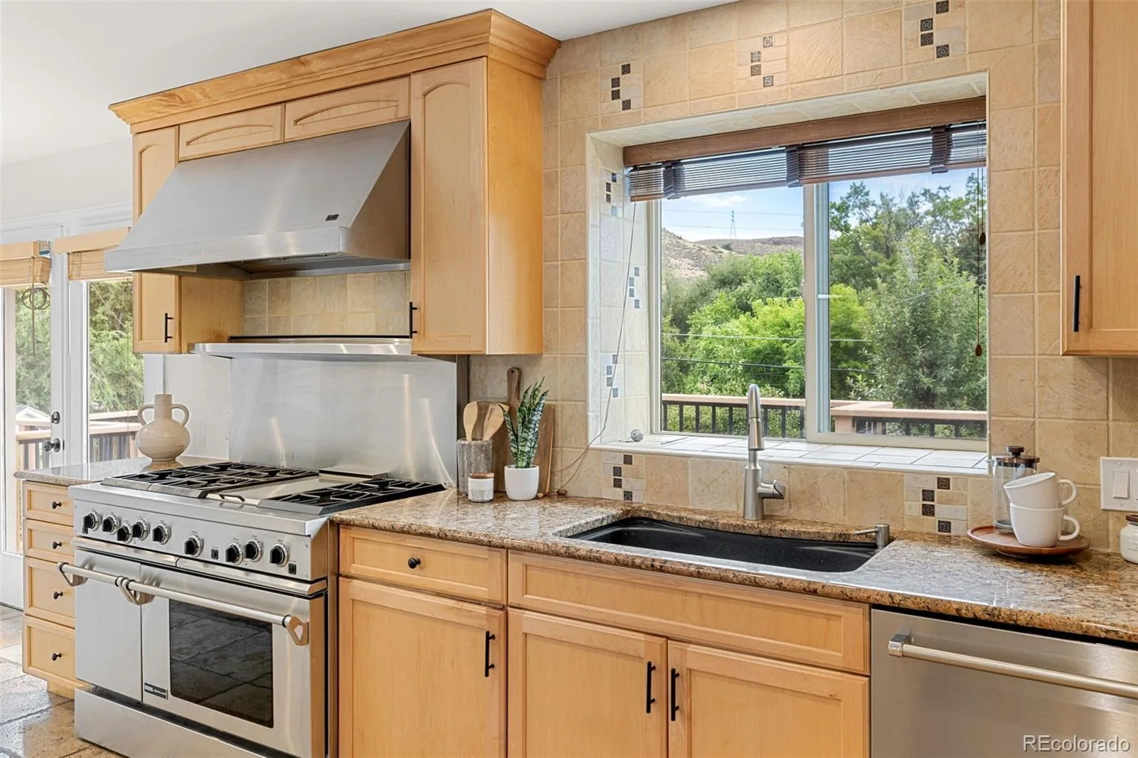 2101 Arapahoe Street Golden CO 80401 MLS #REC6339155 06192026234028 1600 16