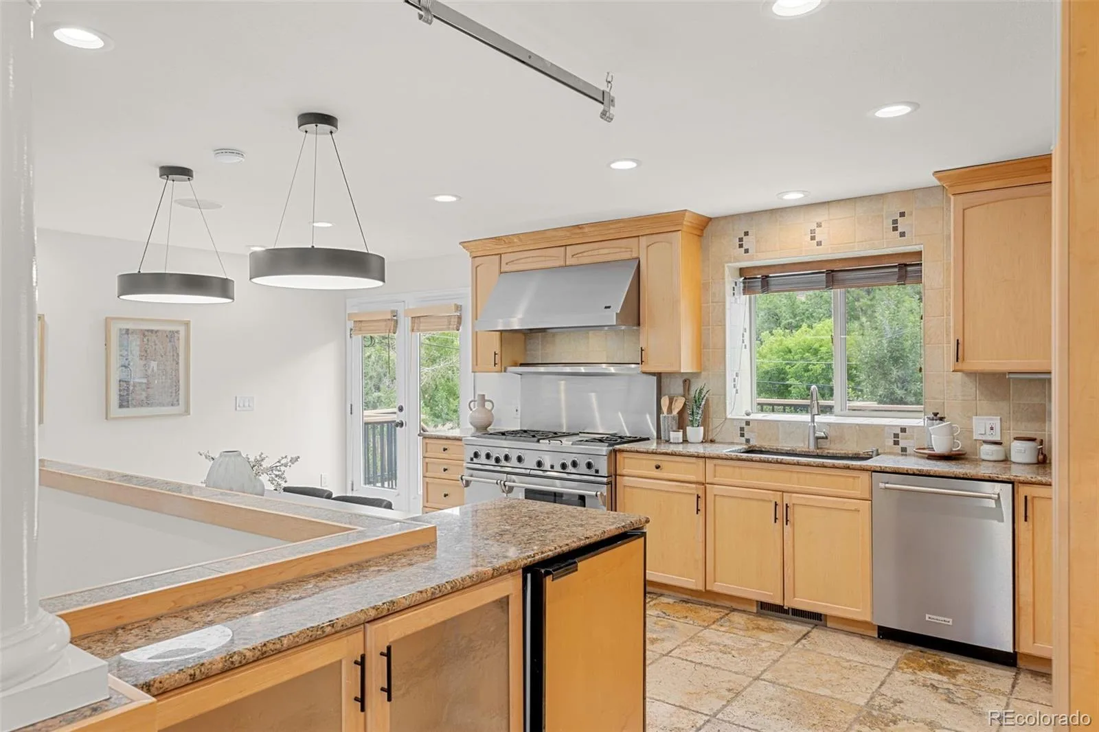 2101 Arapahoe Street Golden CO 80401 MLS #REC6339155 06192026234028 1600 17