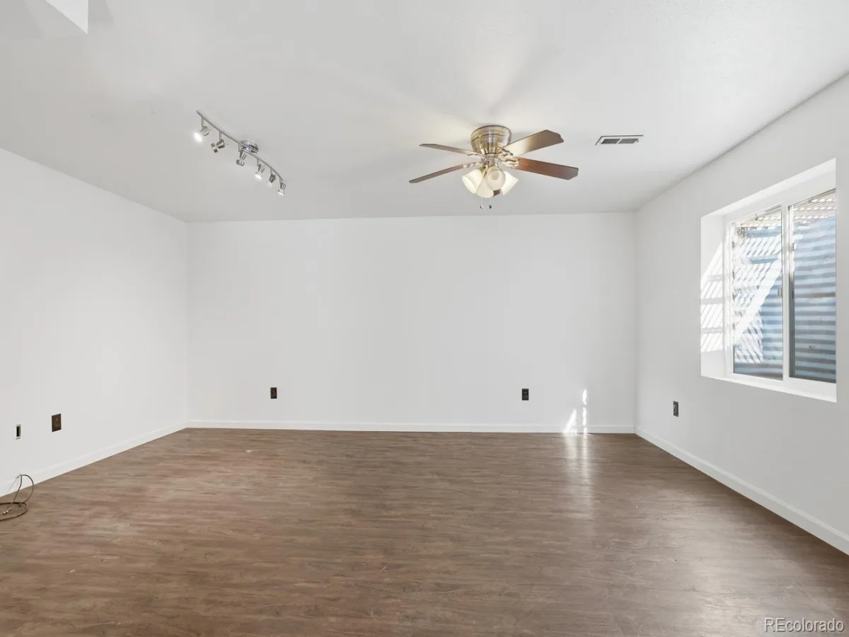1480 S King Court Denver CO 80219 | MLS #REC6340904 08262026015209 1200 17