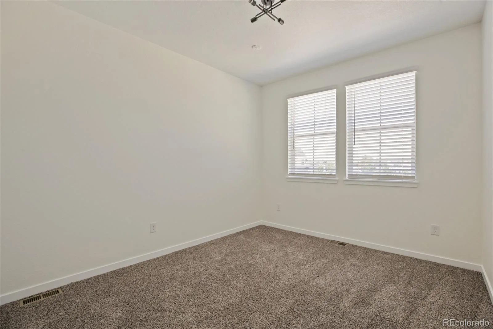 7362 W Evans Place Denver CO 80227 | MLS #REC6342183 06132026012300 1600 19