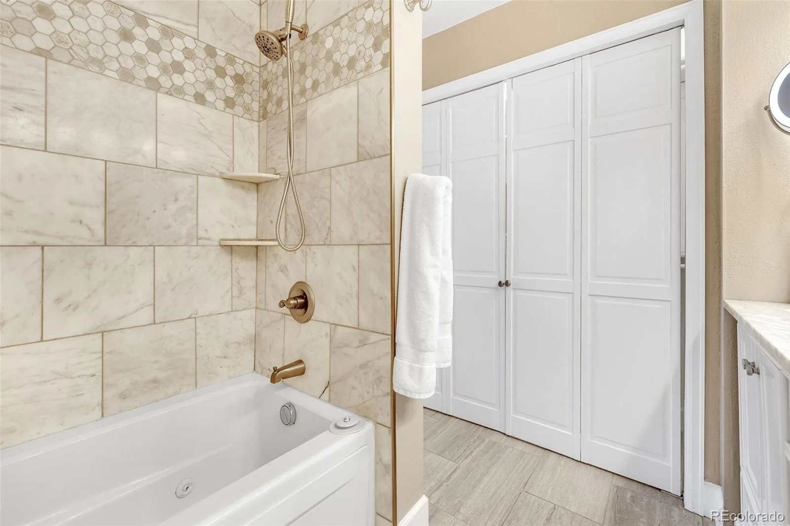6865 W 84th Way #20 Arvada CO 80003 | MLS #REC6343174 07222026031334 1600 25