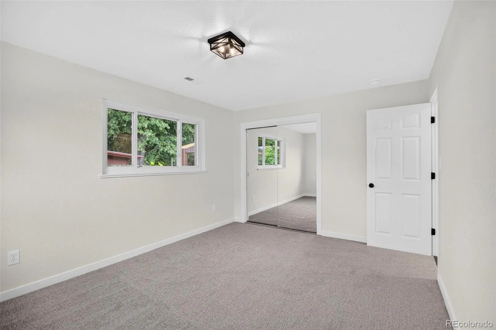 1890 Balsam St Rd Lakewood CO 80214 | MLS #REC6344162 10172026204423 1600 22