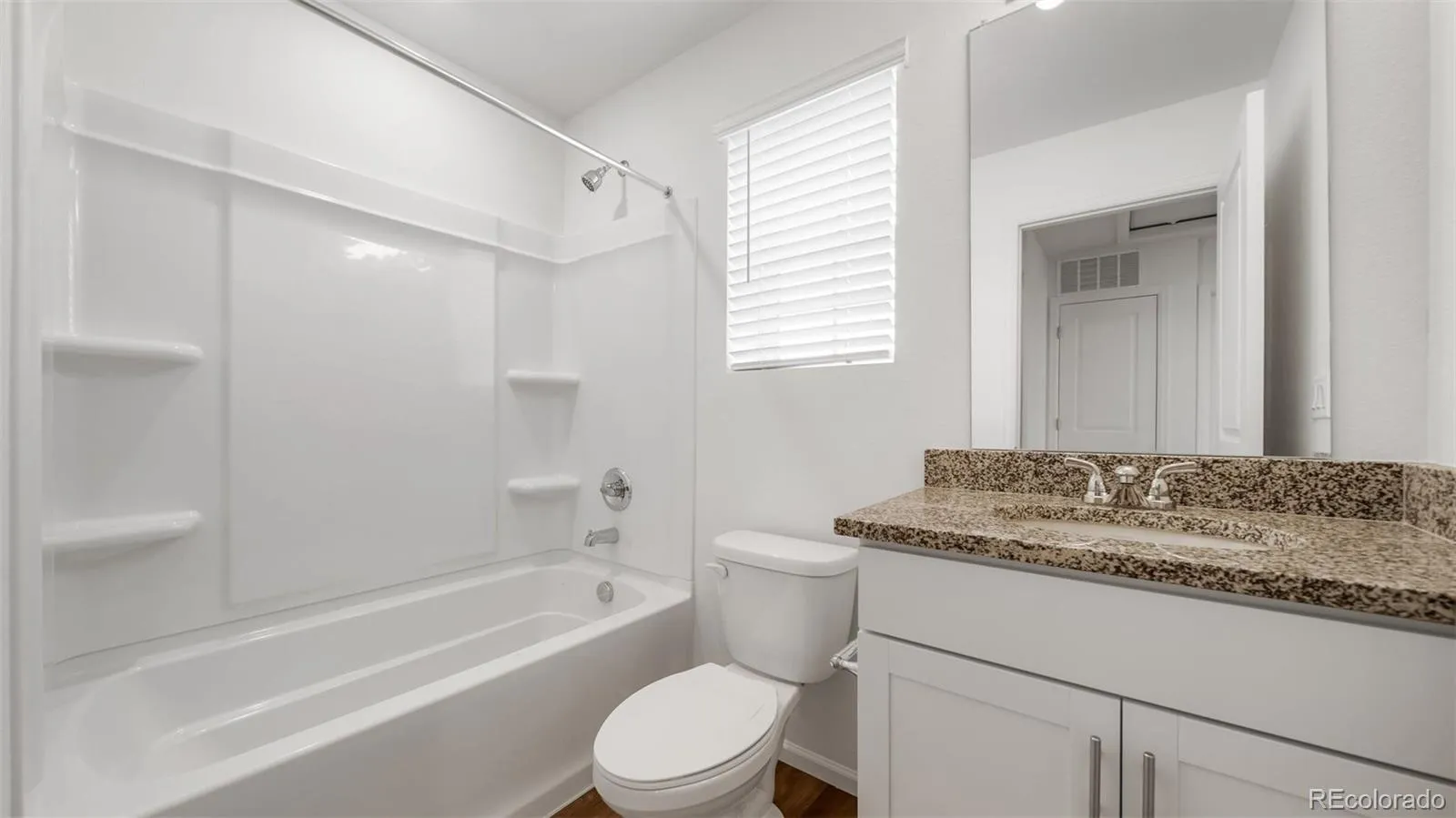 10141 Revere Court Commerce City CO 80022 | MLS #REC6345056 04082026152325 1600 19