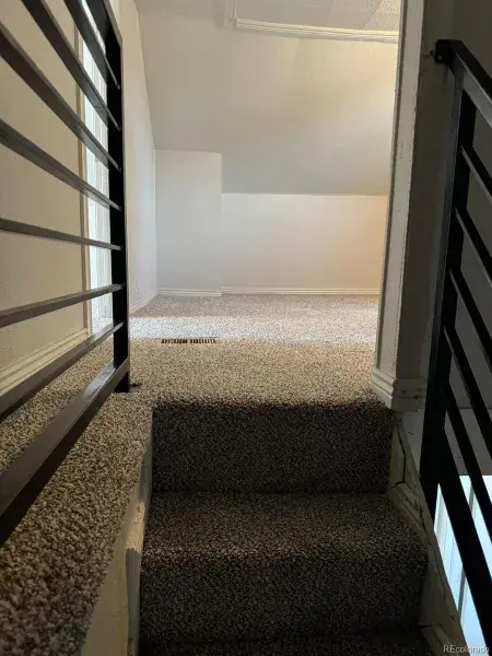 3333 W Center Avenue Denver CO 80219 MLS #REC6345181 01112026010823 800 11