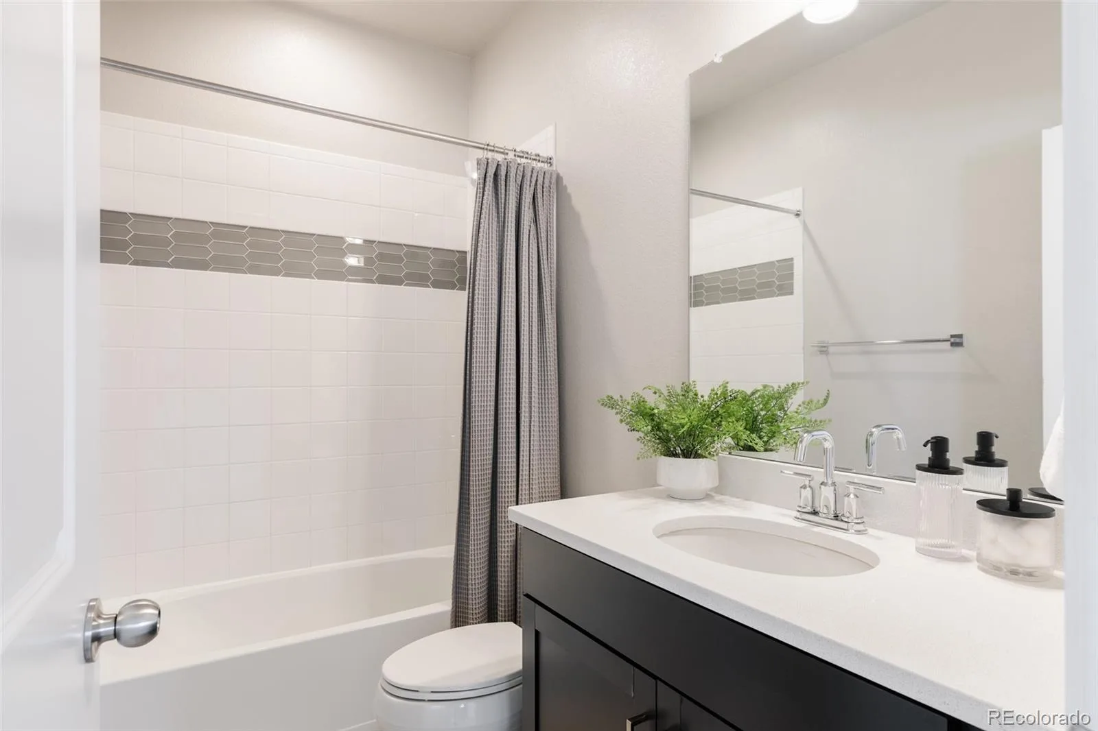 6346 Dayton Way Denver CO 80238 | MLS #REC6345431 08132026192947 1600 15