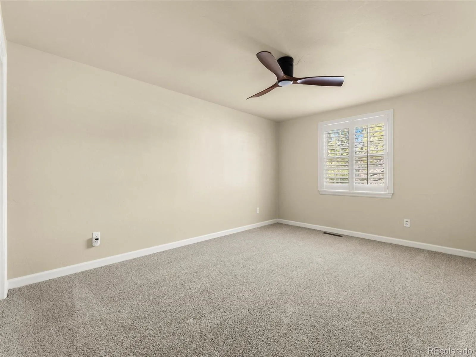 6934 E Geddes Place Centennial CO 80112 MLS #REC6346265 04192026155301 1600 30