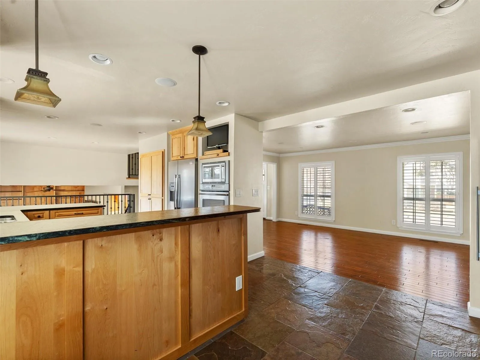 6934 E Geddes Place Centennial CO 80112 MLS #REC6346265 04192026155301 1600 9