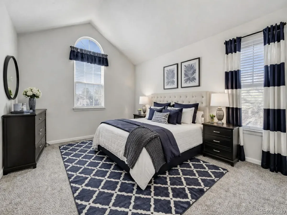 04012026004409 1200 8