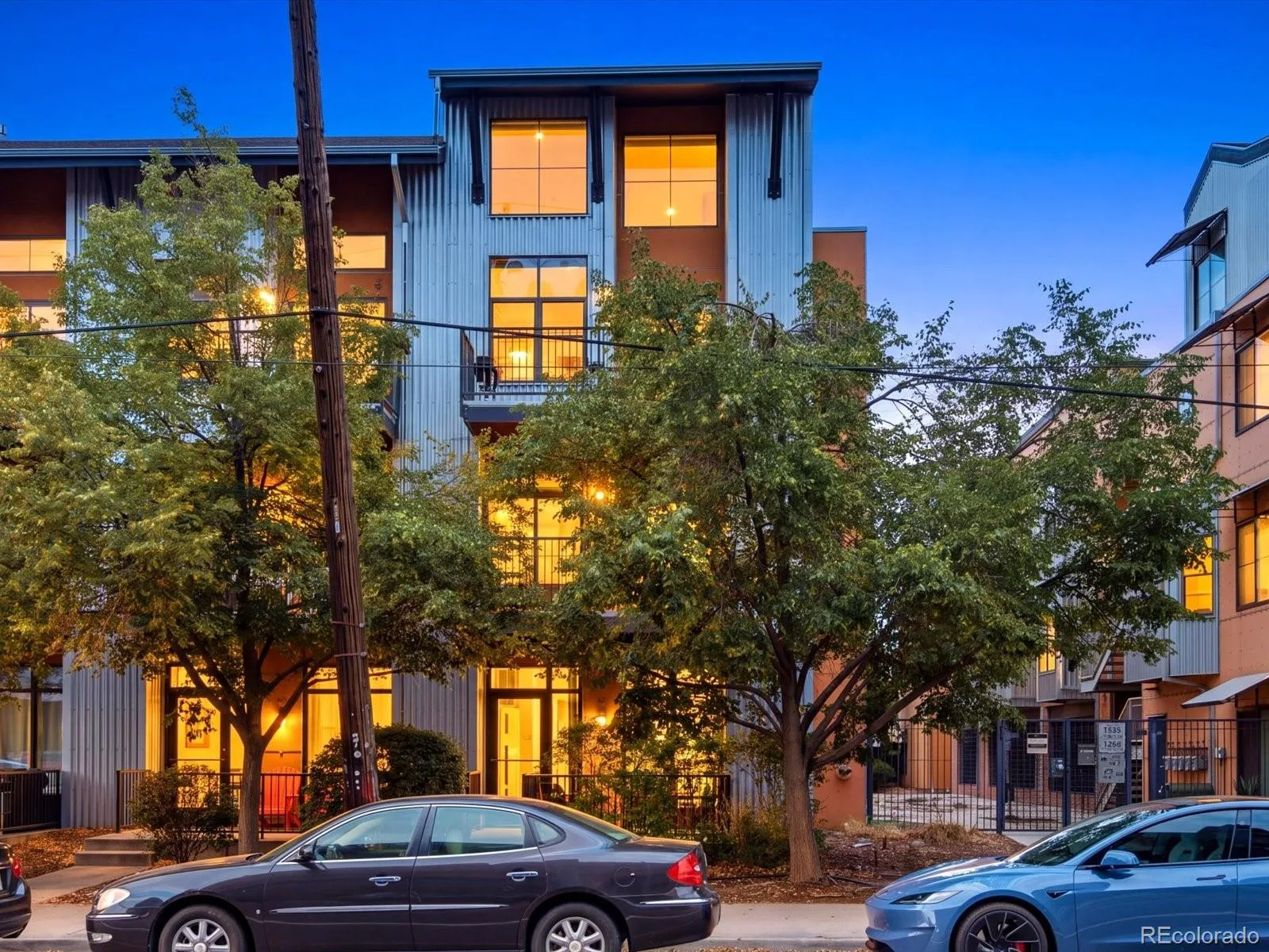 3149 Blake Street #106 Denver CO 80205 | MLS #REC6347064 08262026162748 1600 35