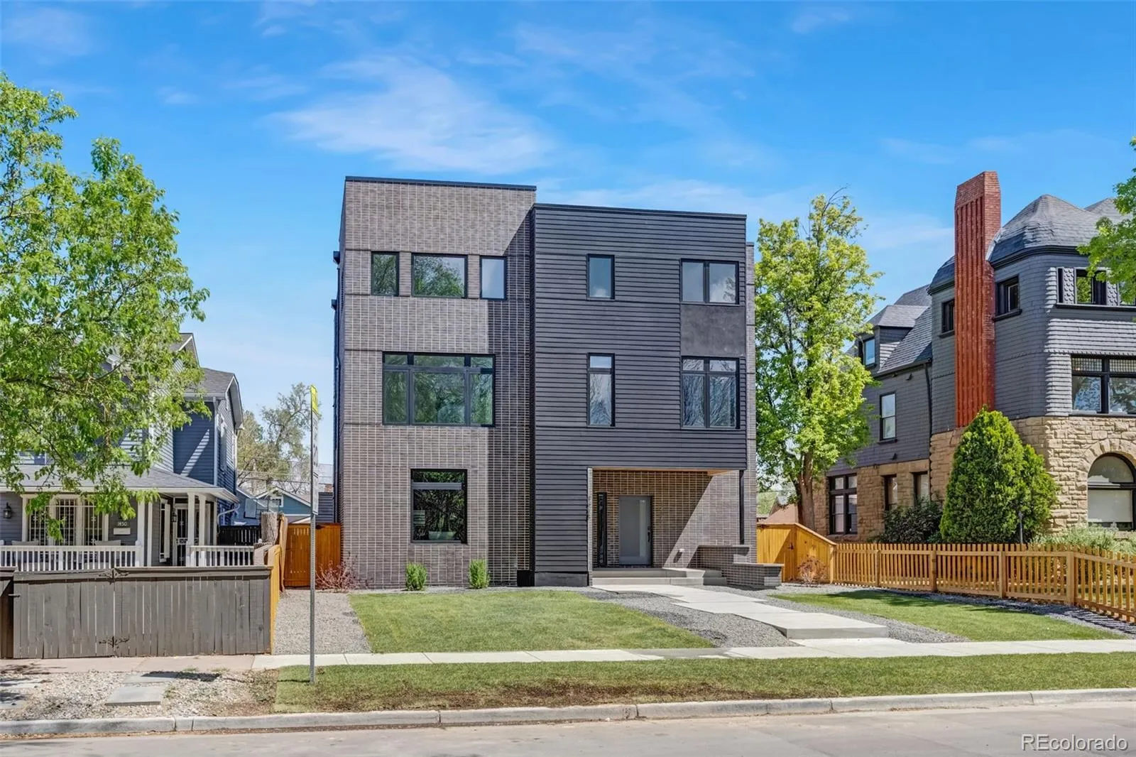 1446 Stuart Street Denver CO 80204 MLS #REC6349220 05192026202929 1600 0