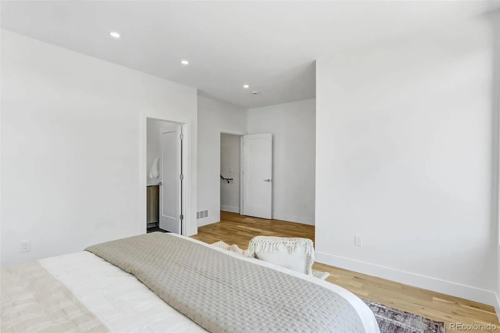 1446 Stuart Street Denver CO 80204 MLS #REC6349220 05192026202929 1600 13
