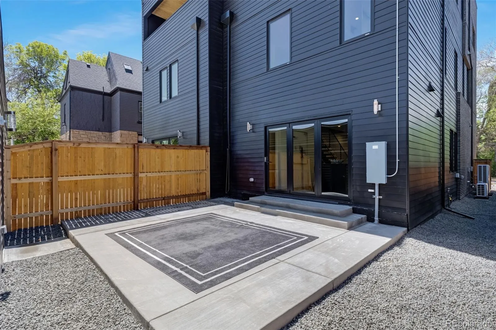 1446 Stuart Street Denver CO 80204 MLS #REC6349220 05192026202929 1600 24
