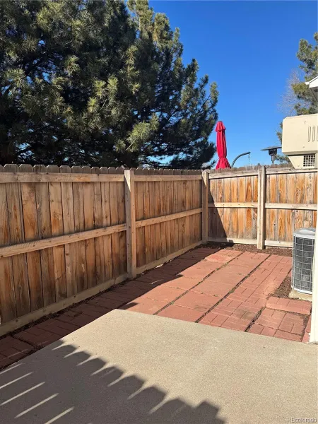 1127 S Ventura Circle #C Aurora CO 80017 MLS #REC6350147 05182026182050 800 15