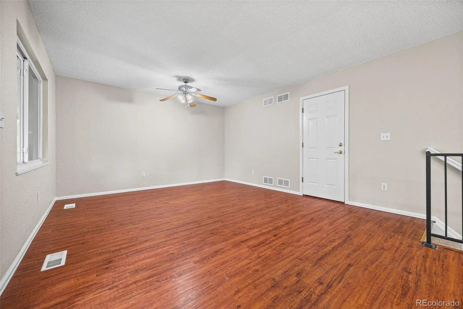 15003 E Idaho Place Aurora CO 80012 | MLS #REC6350481 10012026163050 1600 20