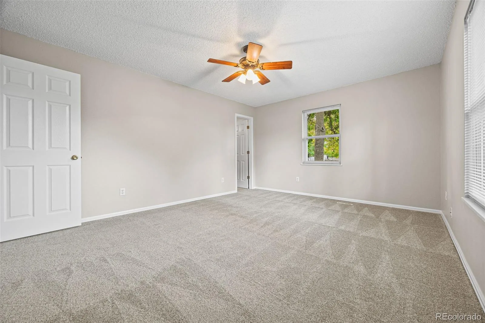 15003 E Idaho Place Aurora CO 80012 | MLS #REC6350481 10012026163050 1600 22