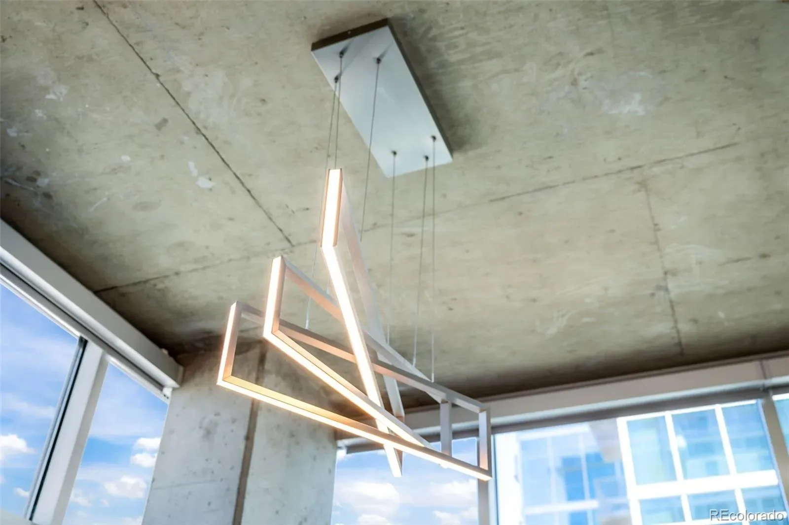 03132026055339 1600 12