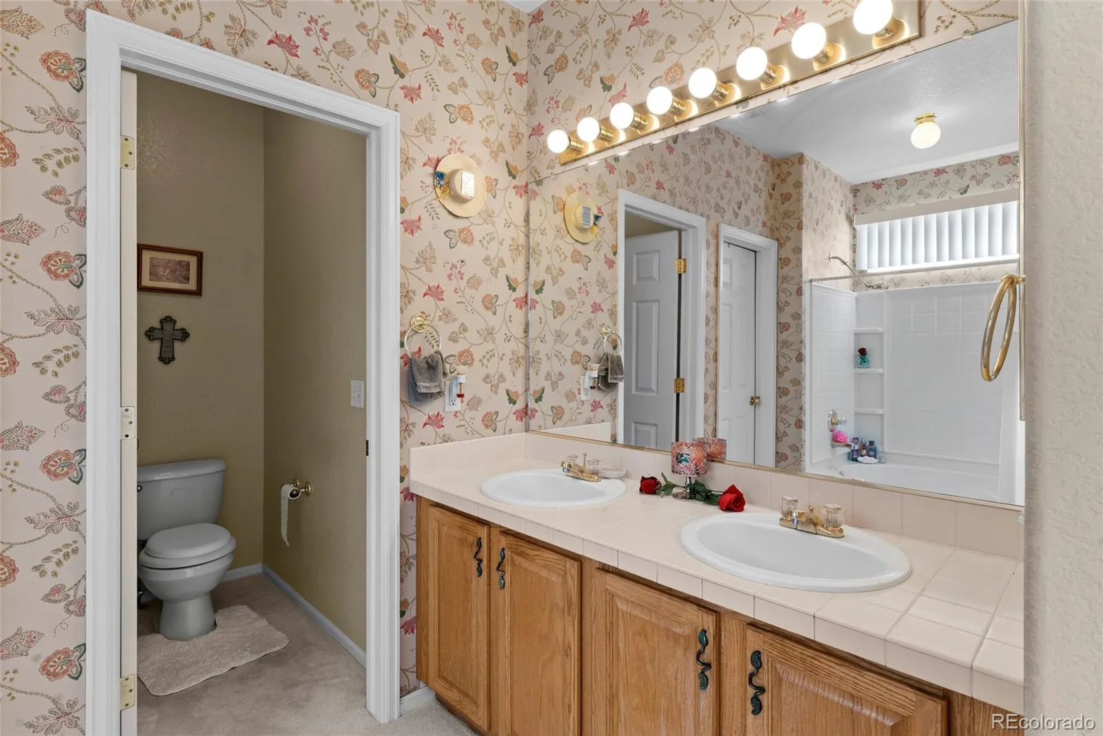 18531 E Vassar Drive Aurora CO 80013 | MLS #REC6354783 08152026020549 1600 16