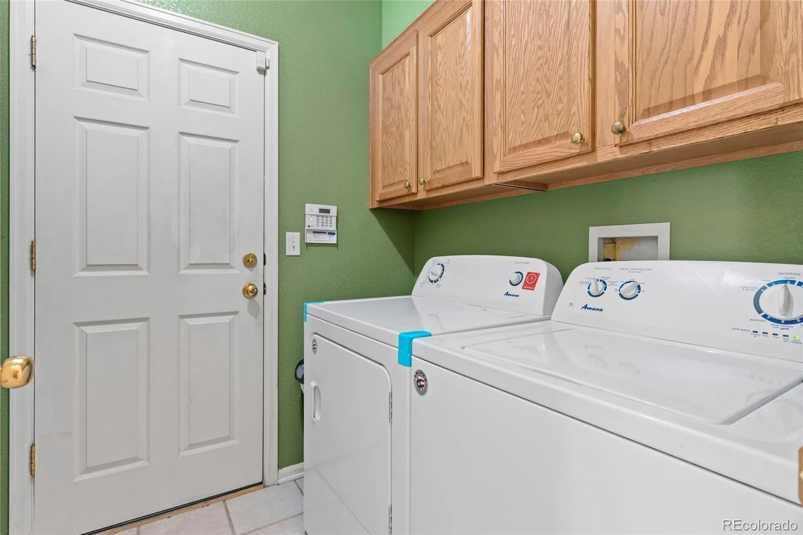 18531 E Vassar Drive Aurora CO 80013 | MLS #REC6354783 08152026020549 1600 22