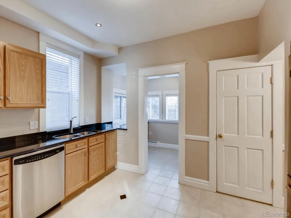 1634 Steele Street Denver CO 80206 MLS #REC3696036 07132026160318 1200 7