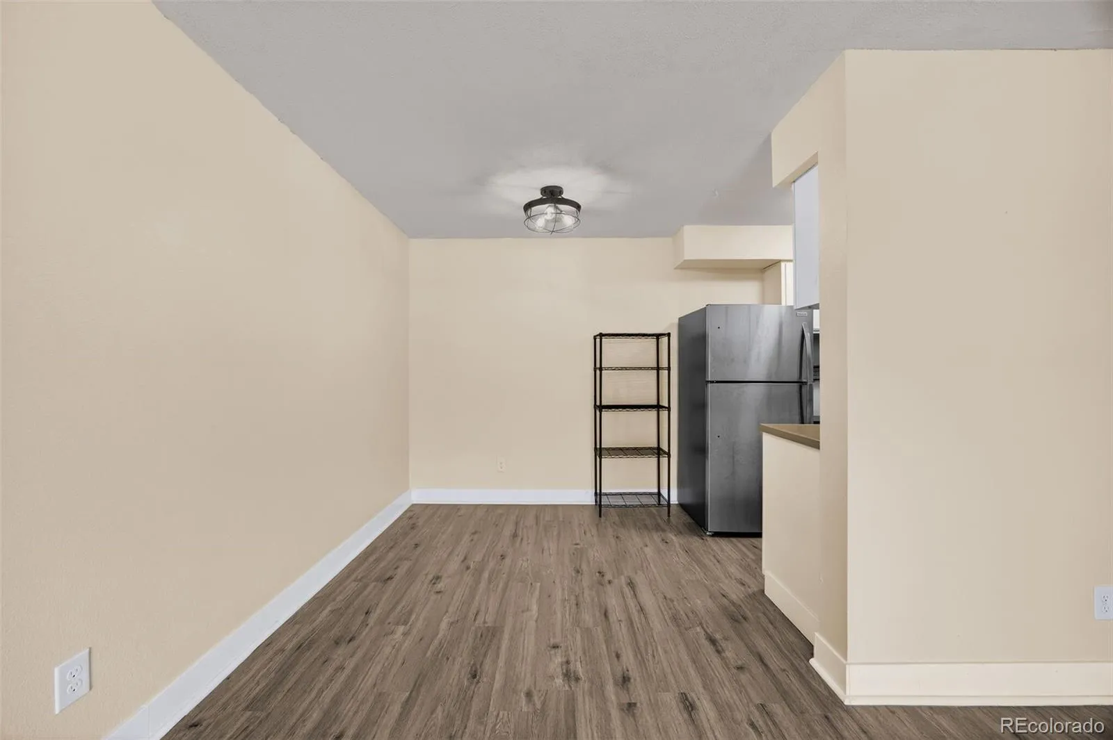 7755 E Quincy Avenue #203A2 Denver CO 80237 MLS #REC6355642 04012026165949 1600 11