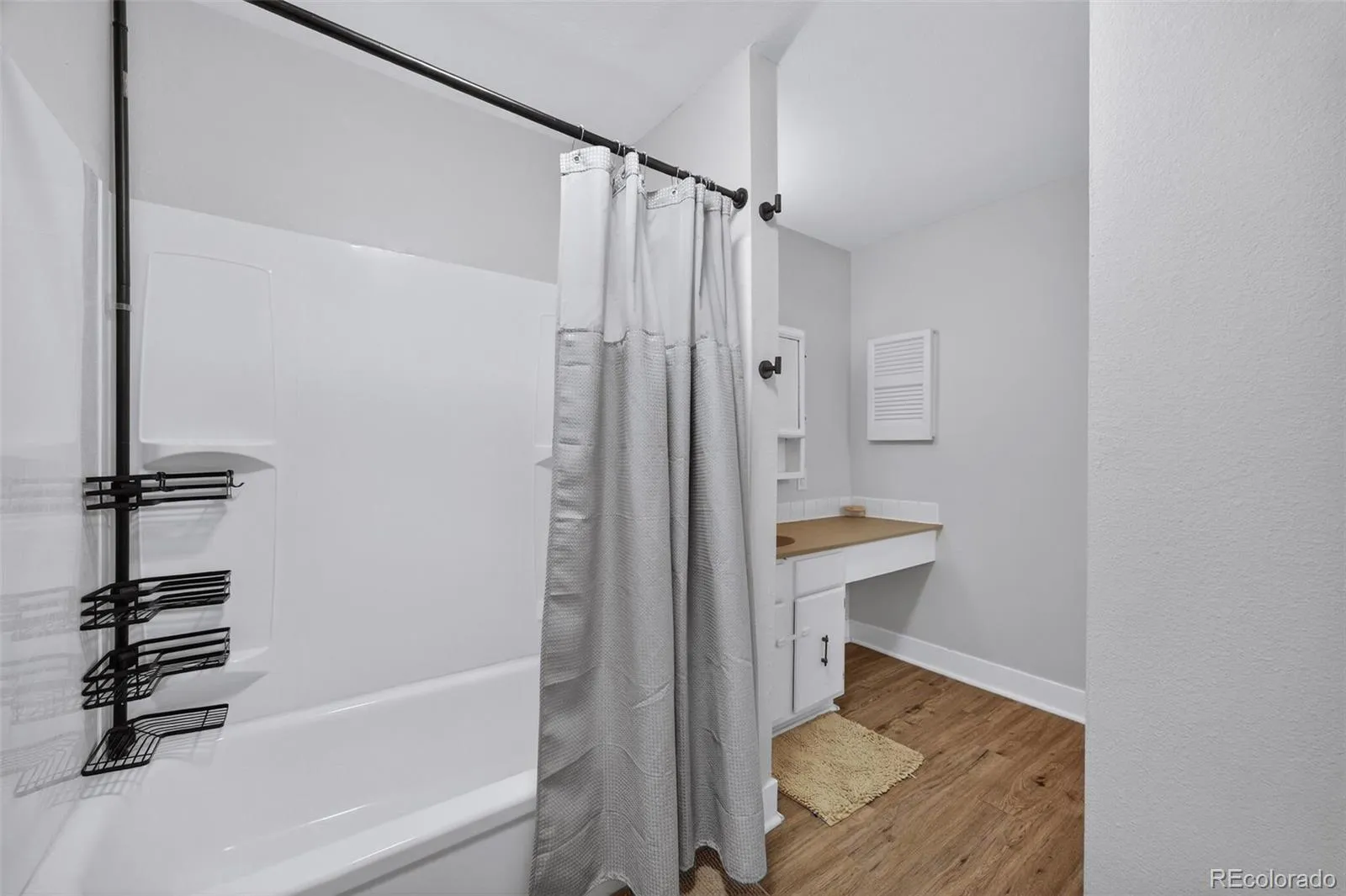 7755 E Quincy Avenue #203A2 Denver CO 80237 MLS #REC6355642 04012026165949 1600 14