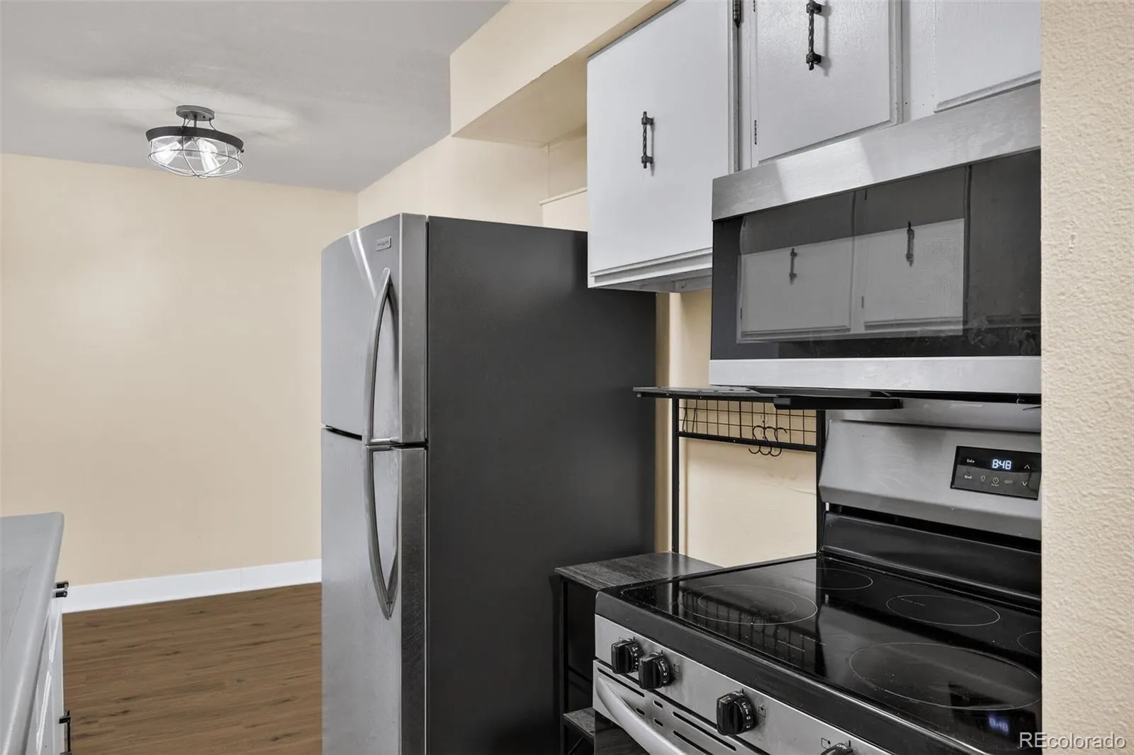 7755 E Quincy Avenue #203A2 Denver CO 80237 MLS #REC6355642 04012026165949 1600 5
