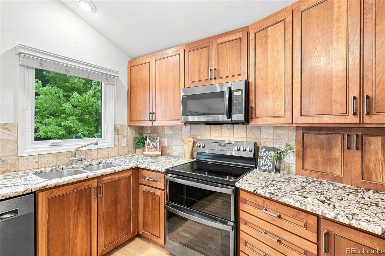 6356 S Glencoe Court Centennial CO 80121 | MLS #REC6356409 08172026164804 1600 16