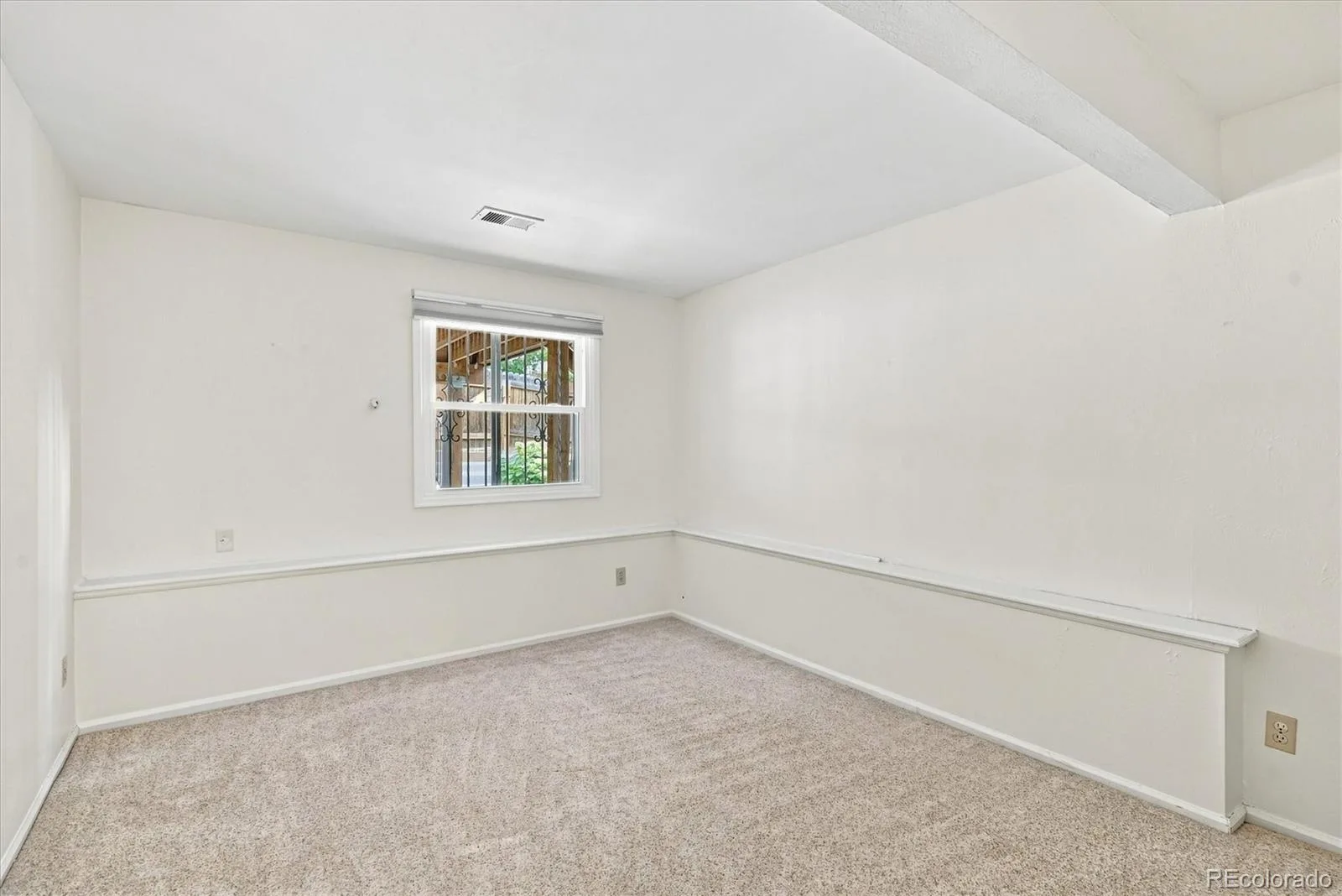 6356 S Glencoe Court Centennial CO 80121 | MLS #REC6356409 08172026164804 1600 34