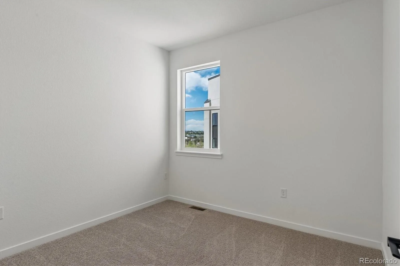 11347 E Briarwood Circle Centennial CO 80112 MLS #REC6358784 06122026204914 1600 13