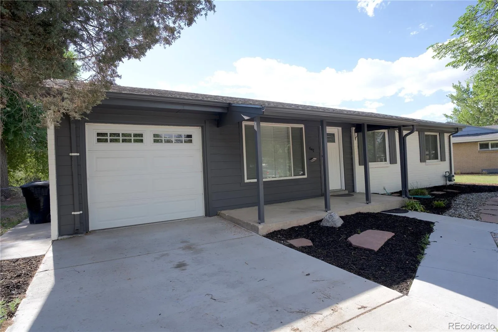 647 S Jasmine Way Denver CO 80224 MLS #REC6359716 05192026202934 1600 2