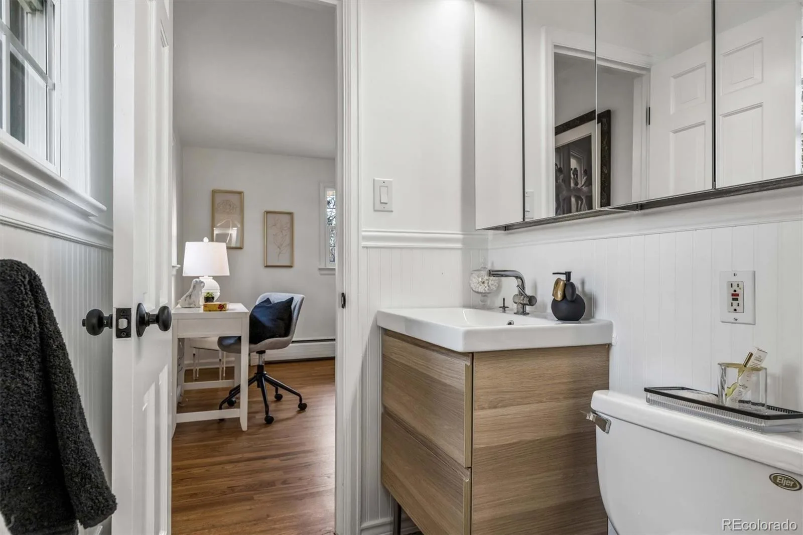 2700 E Bates Avenue Denver CO 80210 MLS #REC6360917 06132026192443 1600 26