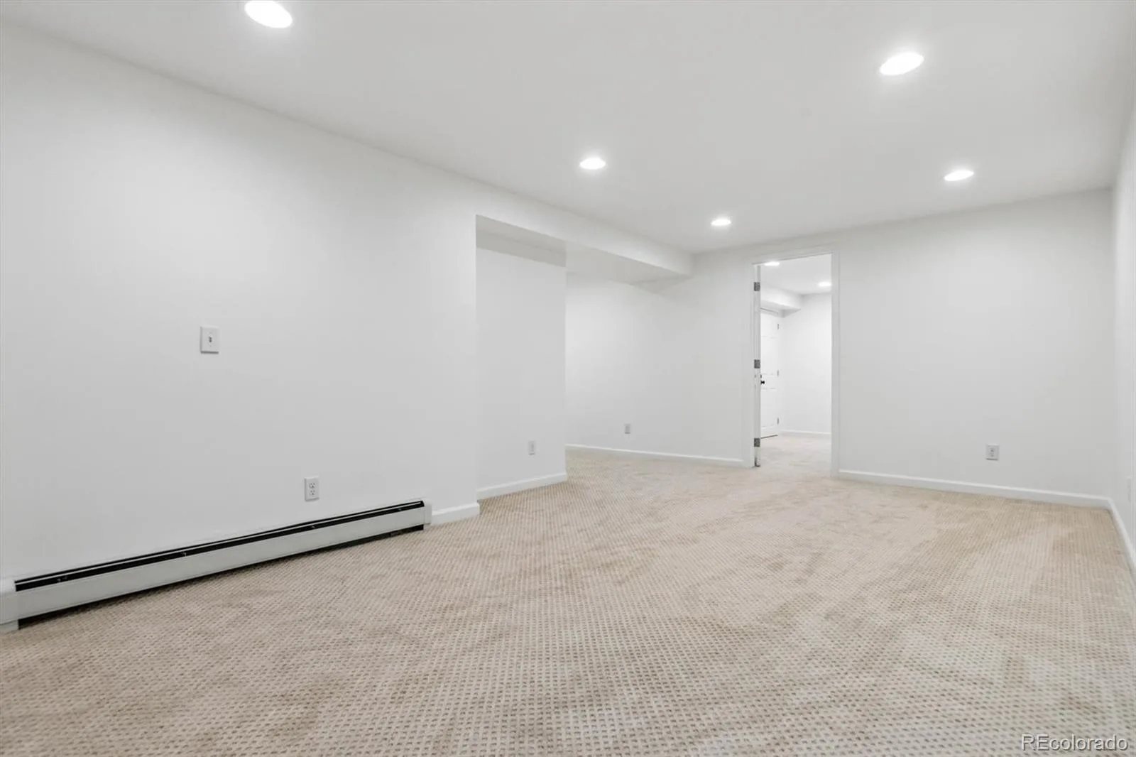 2700 E Bates Avenue Denver CO 80210 MLS #REC6360917 06132026192443 1600 30