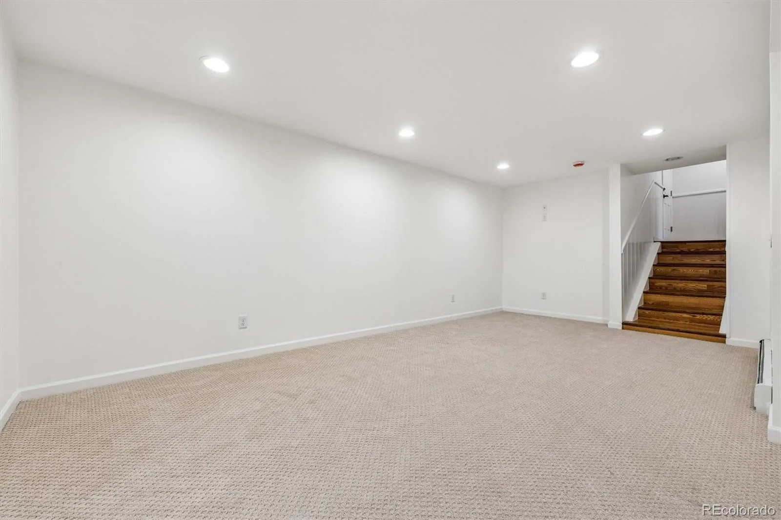 2700 E Bates Avenue Denver CO 80210 MLS #REC6360917 06132026192443 1600 33