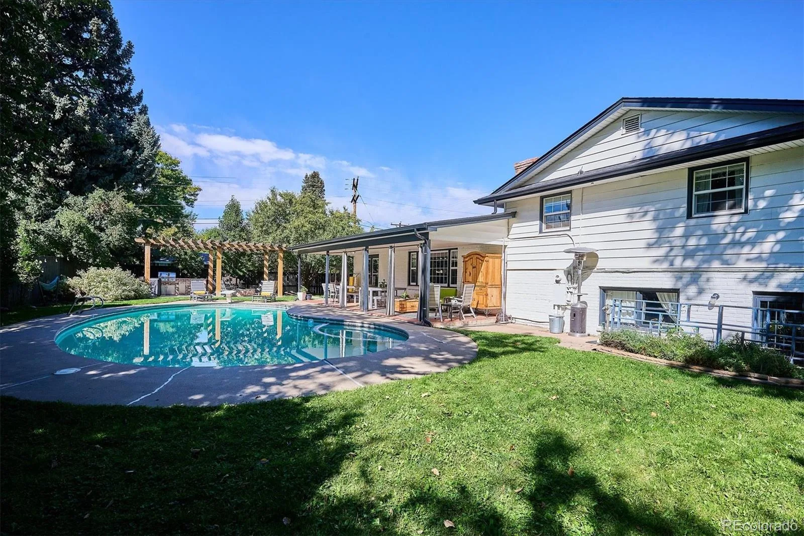 2700 E Bates Avenue Denver CO 80210 MLS #REC6360917 06132026192443 1600 36