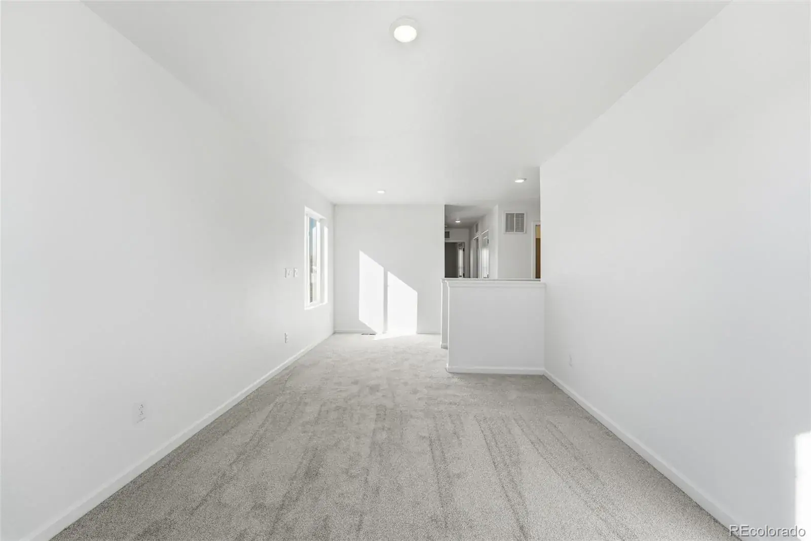 11192025011359 1600 14