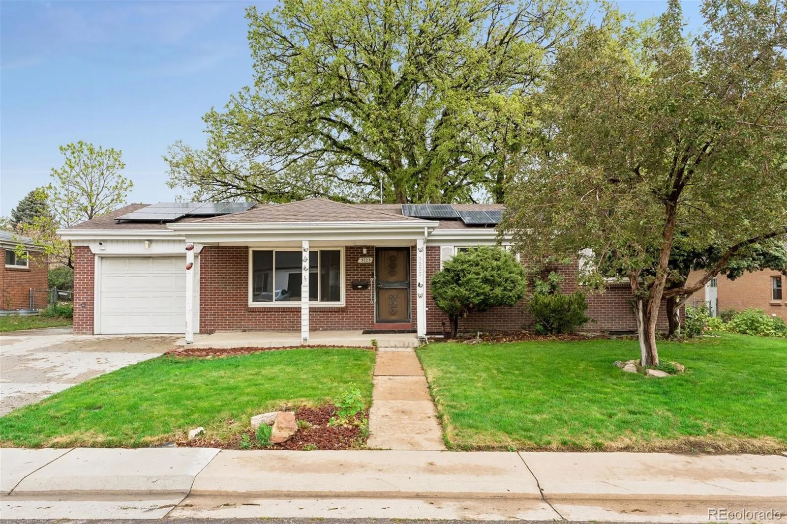 3225 W Chenango Avenue Englewood CO 80110 MLS #REC6361332 05222026221527 1600 1