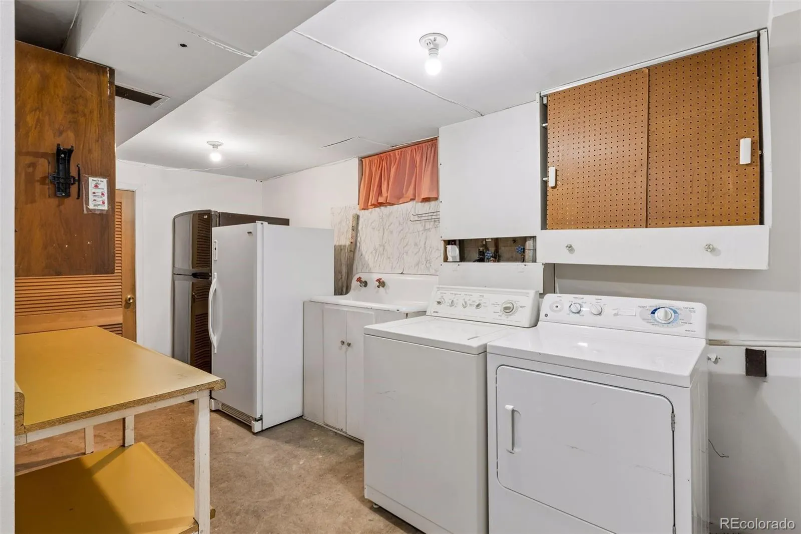 3225 W Chenango Avenue Englewood CO 80110 MLS #REC6361332 05222026221527 1600 19