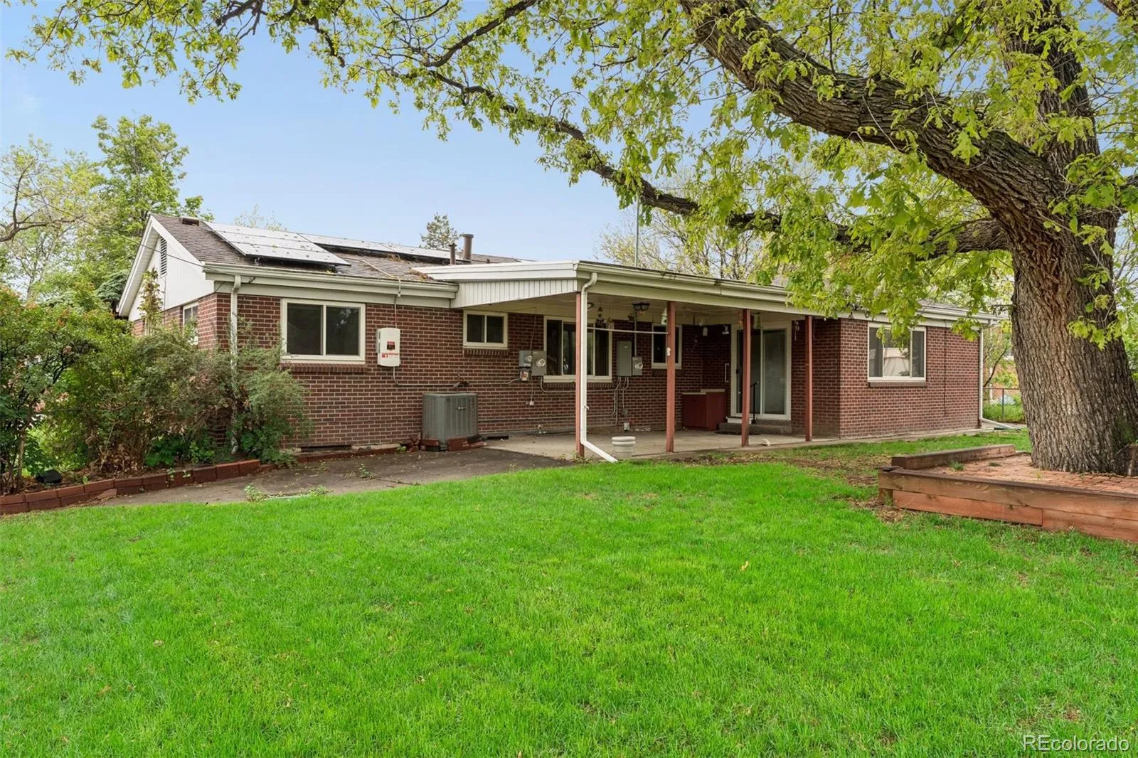 3225 W Chenango Avenue Englewood CO 80110 MLS #REC6361332 05222026221527 1600 30