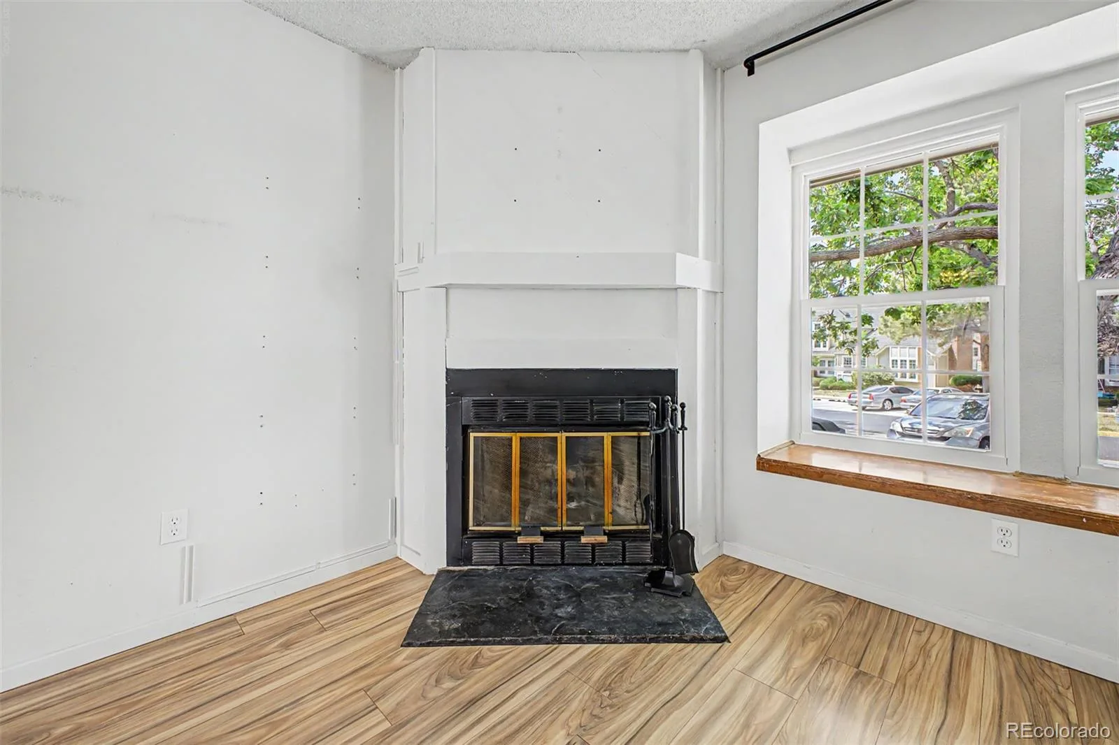 18274 E Arizona Avenue #B Aurora CO 80017 | MLS #REC3839712 09182026055219 1600 2