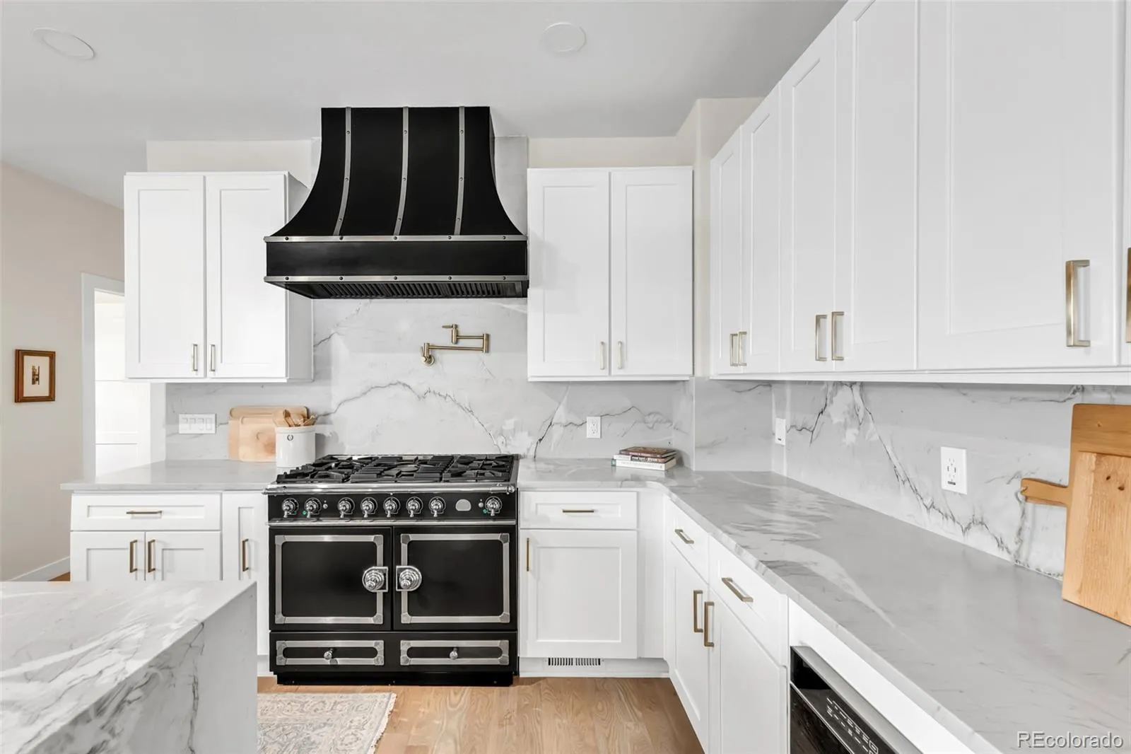 04172026060618 1600 17