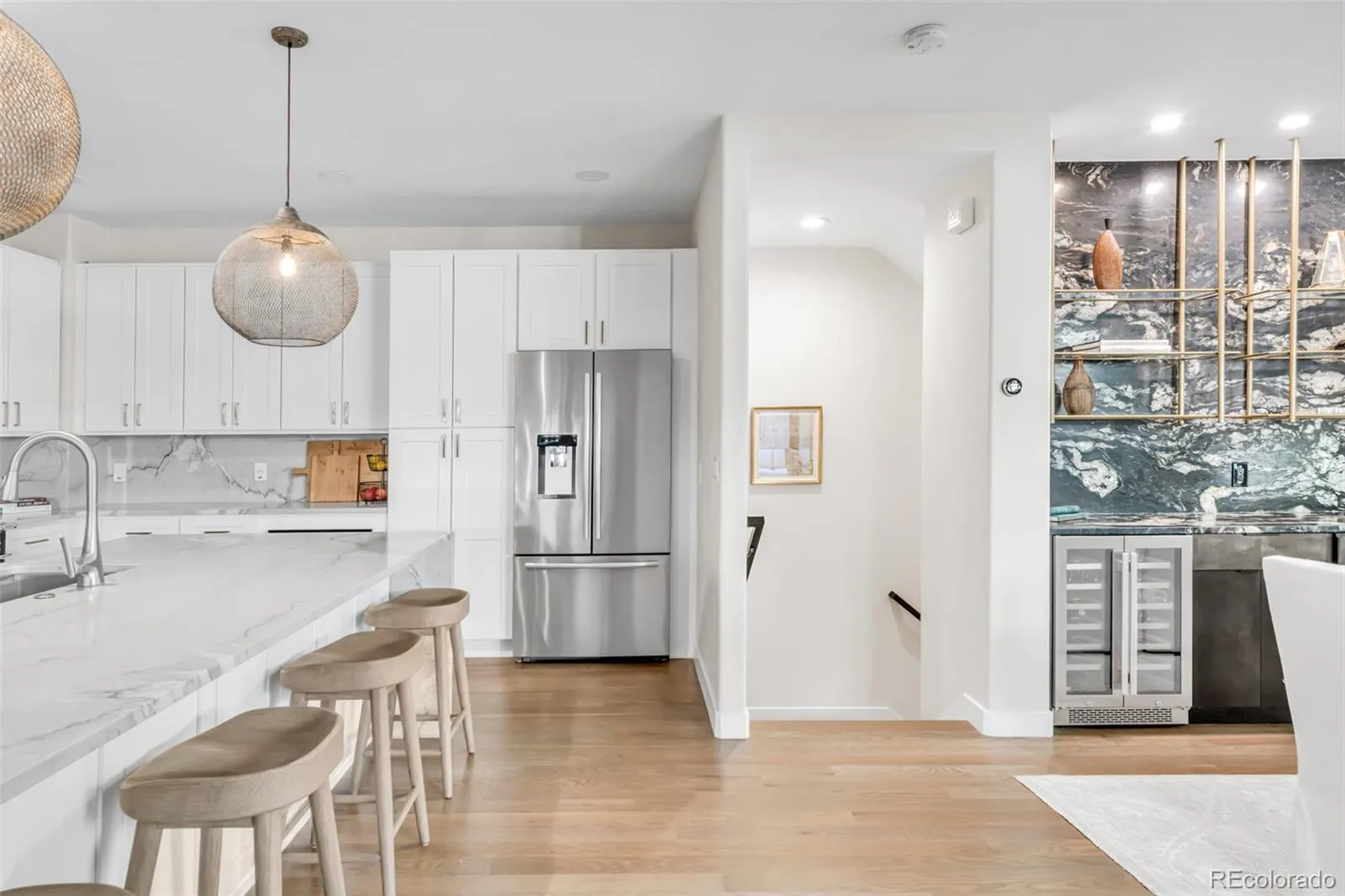 04172026060618 1600 20