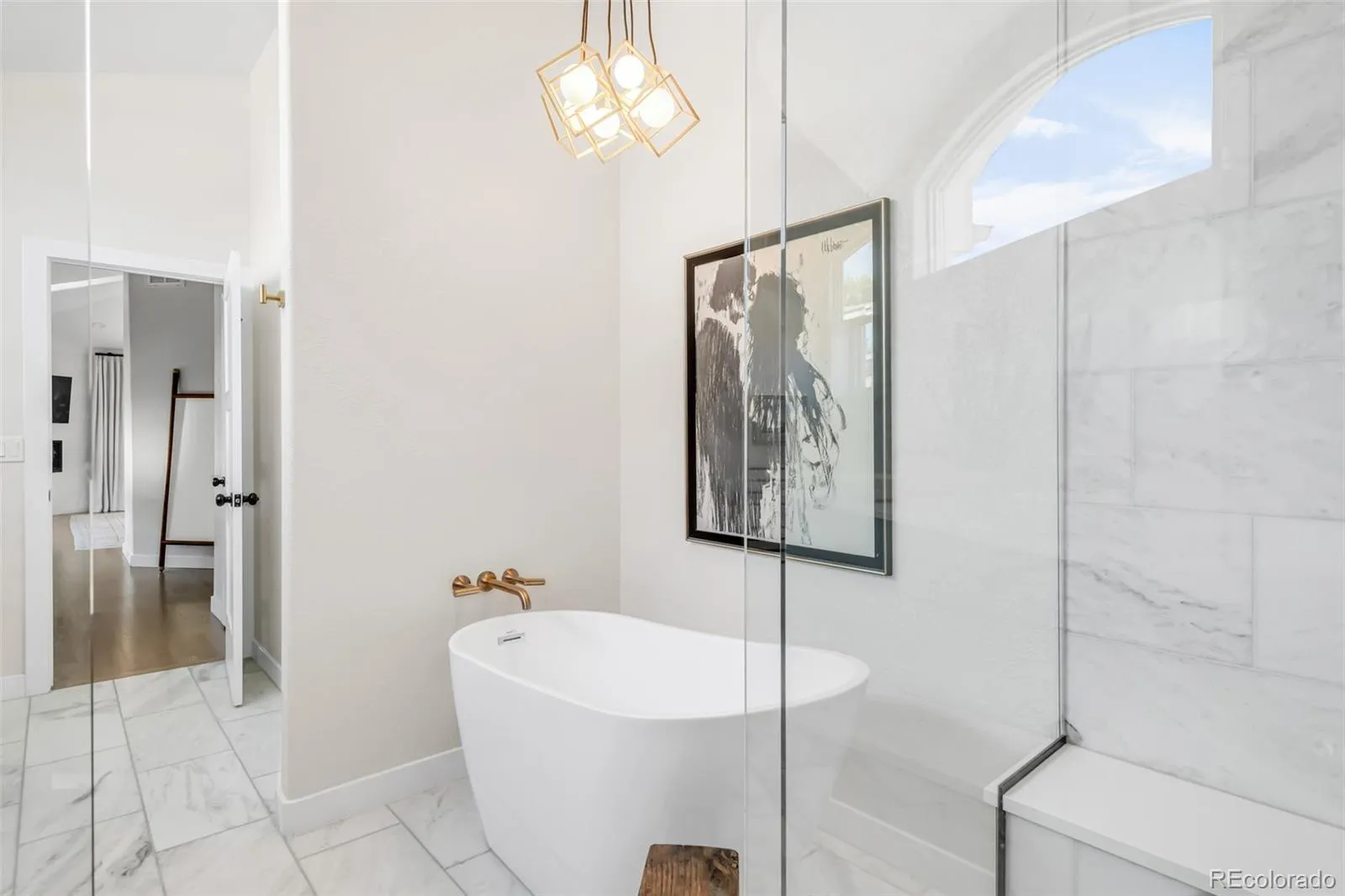 04172026060618 1600 28