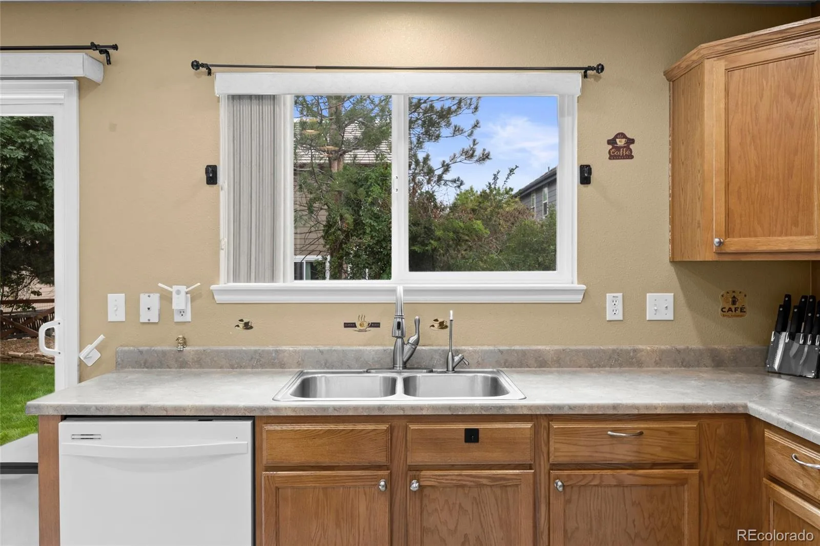 15125 E 117th Drive Commerce City CO 80603 | MLS #REC6362070 08252026230711 1600 8