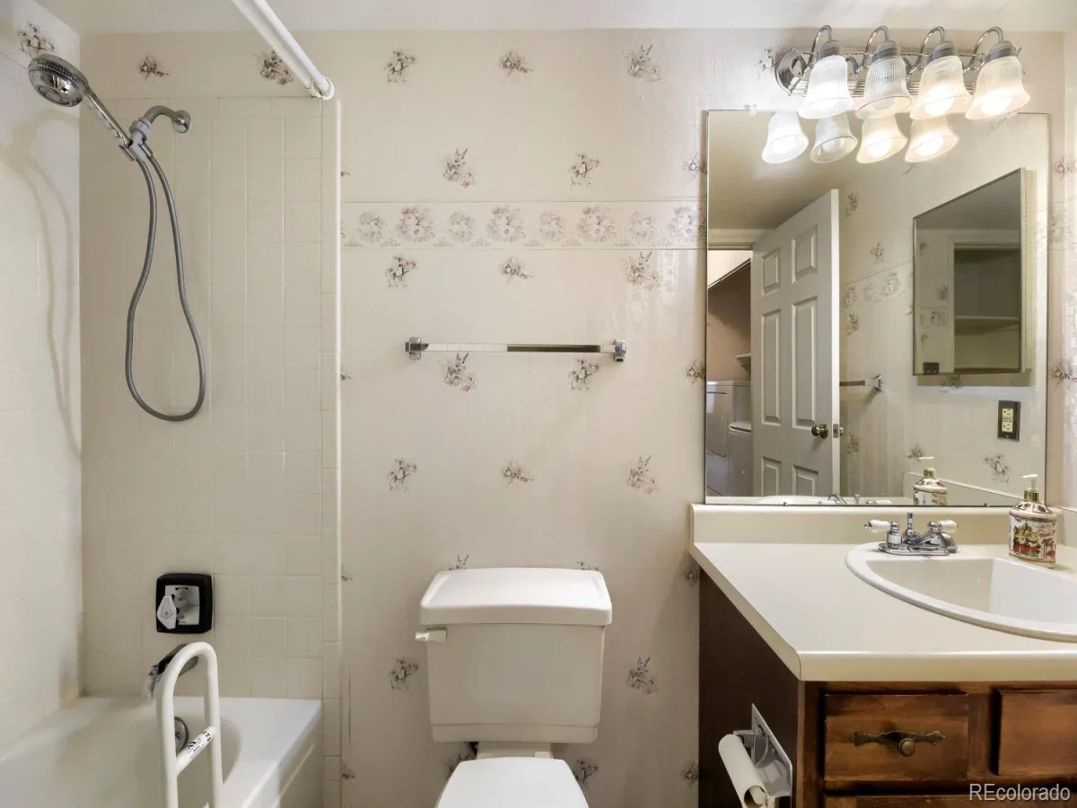 13991 E Marina Drive #102 Aurora CO 80014 | MLS #REC6364412 08252026031356 1200 5