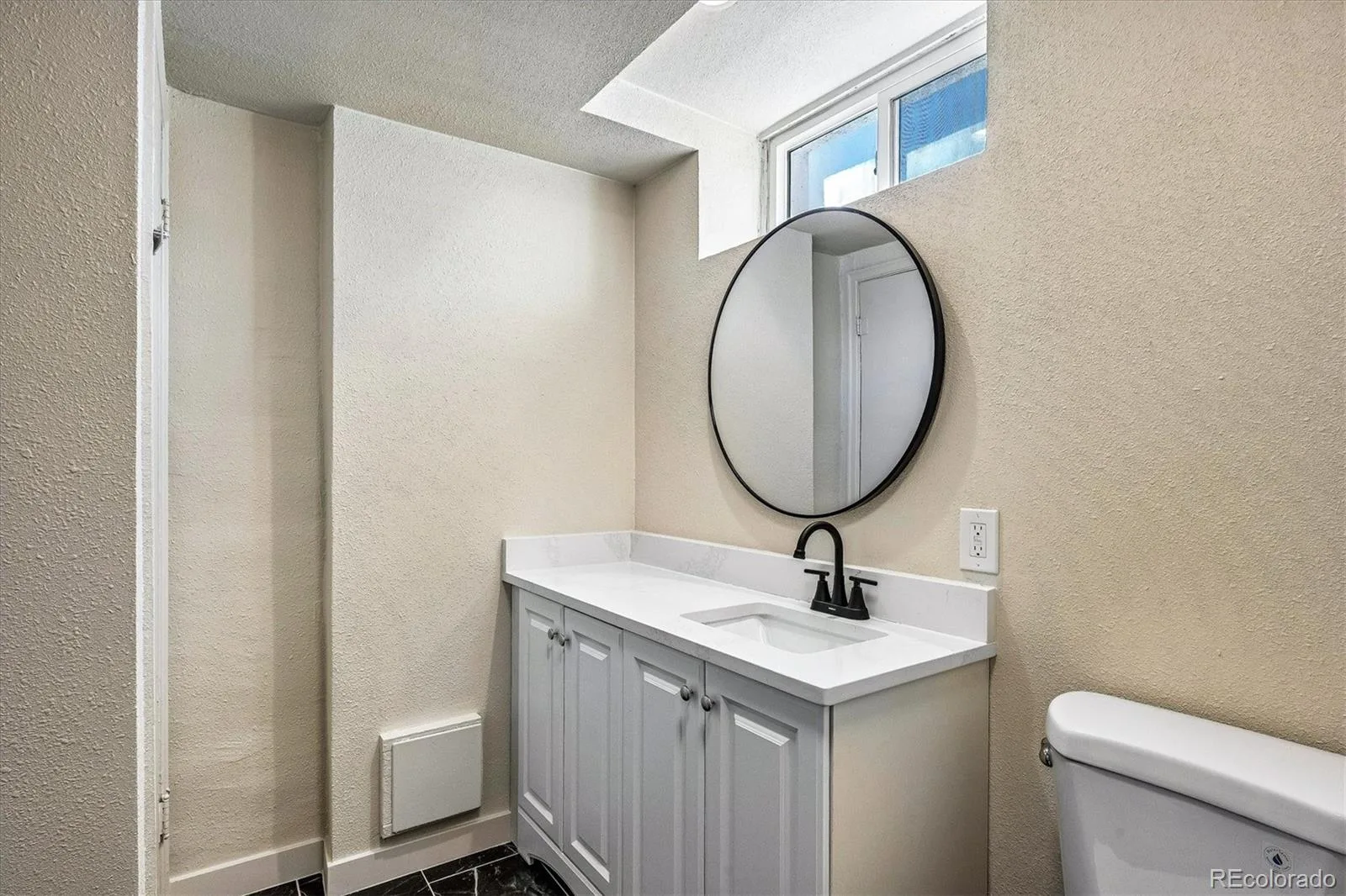 802 Julian Street Denver CO 80204 MLS #REC6367812 06022026184824 1600 22