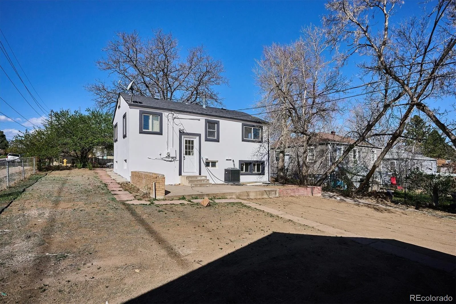 802 Julian Street Denver CO 80204 MLS #REC6367812 06022026184824 1600 24